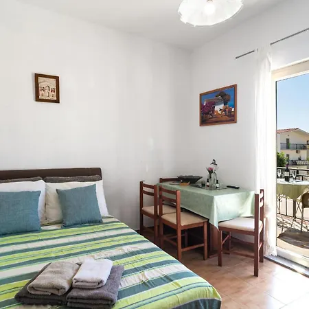 アパート 1 Bedroom Lovely In *