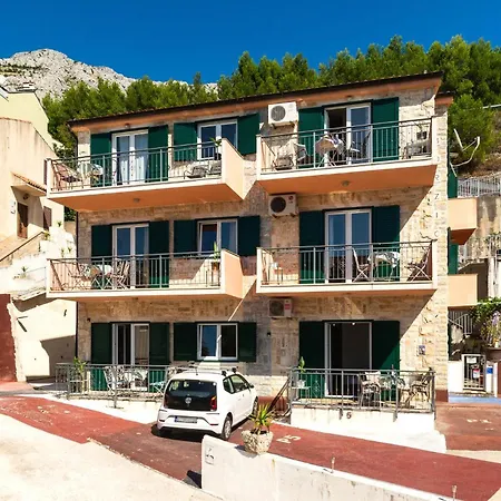 1 Bedroom Lovely In アパート *